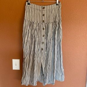 American Eagle Maxi Skirt Size Small Striped
